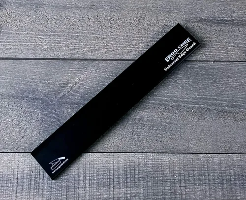 Vista 5 de Ergo Chef Protector Universal de Borde de Hoja de Cuchillo de 10.5 Pulgadas x 1.5 Pulgadas para Cuchillos de hasta 10" de Hoja, Plástico ABS negro