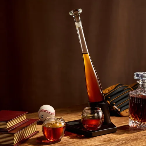 Vista 7 de Regalos de béisbol para hombres, juegos de decantador de whisky para hombres, juego de decantador de bate de béisbol de 20 onzas con 2 vasos, regalo