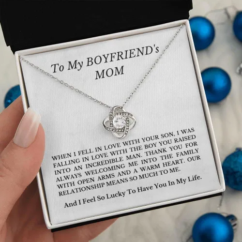 Vista 2 de Collar con texto en inglés "To My Boyfriends Mom", regalos para novios y mamá, regalos lindos para novios y madres en el día de la madre, regalo