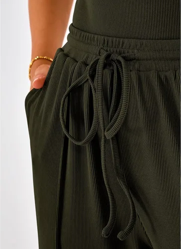 Vista 9 de BTFBM Conjunto casual de 2 piezas para mujer, con cuello cuadrado, manga corta, con cordón, pantalones de punto, a juego