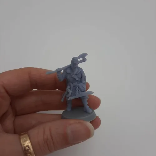 Vista 6 de Guerrero vikingo - RPG - Calabozos y Dragones - DND - Pathfinder - Destino de las norias - Figurita en miniatura (gris/sin pintar) (Bjorn)
