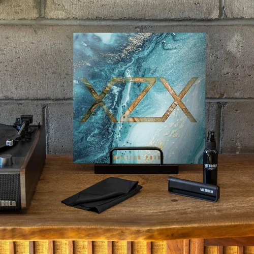 Vista 4 de Victrola 'The Kit' - Un kit de limpieza de discos de vinilo, funciona como soporte de discos, incluye cepillo antiestático, solución de limpieza