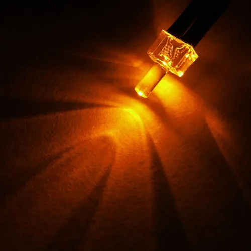 Vista 4 de uxcell 10pcs 0.079 in pre cableado LED, naranja DC6-12V lente transparente, diodos emisores de luz