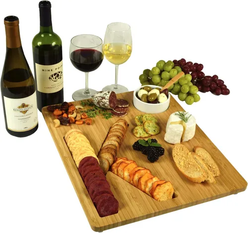 Vista 17 de Picnic at Ascot Monogram Bamboo Cheese/Charcutery/Cracker Tabla para servir - Incluye salsa de cerámica/cuenco de oliva con cuchara de bambú. letra