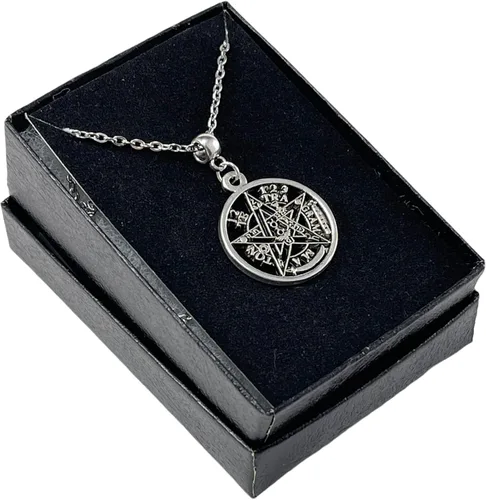 Vista 4 de Tetragrammaton - Colgante de plata con dije de Yahweh con cadena de acero inoxidable