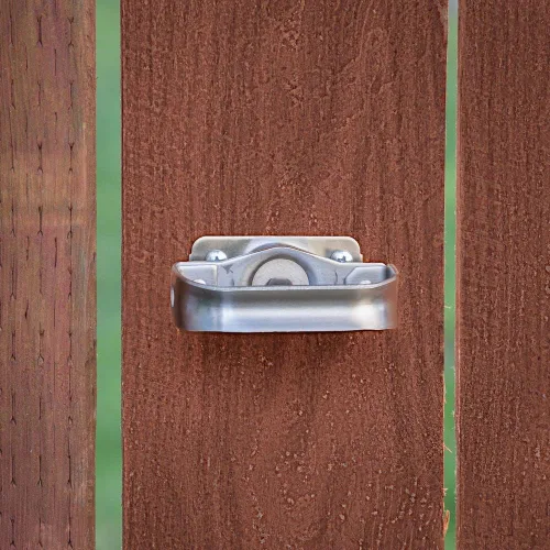 Vista 5 de National Hardware Pestillo de puerta oscilante resistente, acero inoxidable Bloqueo automático y listo para candado; acabado de protección contra