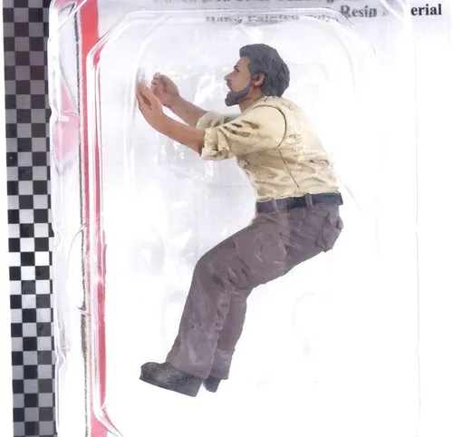 Vista 2 de Mecánico 4X4 Figura 6 para modelos a escala 1/18 por American Diorama