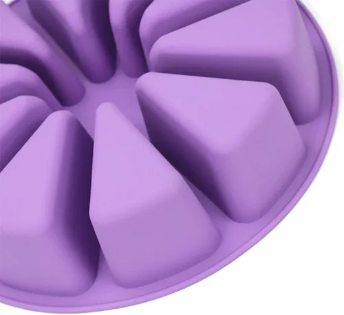 Vista 5 de Moldes de silicona para hornear, molde triangular de 10 cavidades, molde para rebanadas de pizza para pan de maíz, brownies, magdalenas, pudines