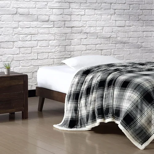 Vista 3 de Eddie Bauer - Manta de tamaño Queen, manta de cama de felpa ultrasuave con reverso de piel de oveja sintética, manta para sofá y cama