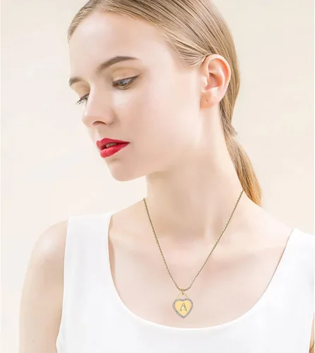 Vista 6 de CaleesLLC Collares con inicial de acero inoxidable chapado en oro de 14 quilates 26 letras de la A a la Z collar personalizado con corazón