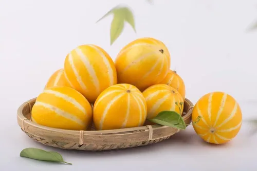 Vista 8 de Semillas de melón para plantar (10 semillas) - Cultiva tu propio alimento (Melón amargo negro)
