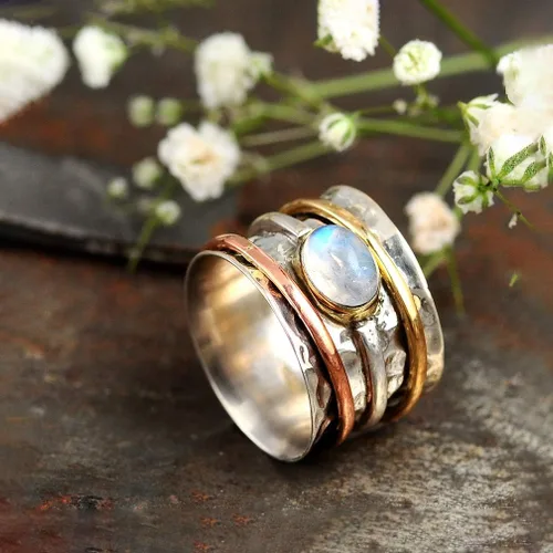 Vista 3 de Boho-Magic Anillo giratorio de plata de ley 925 con piedra lunar para mujer con cobre y latón