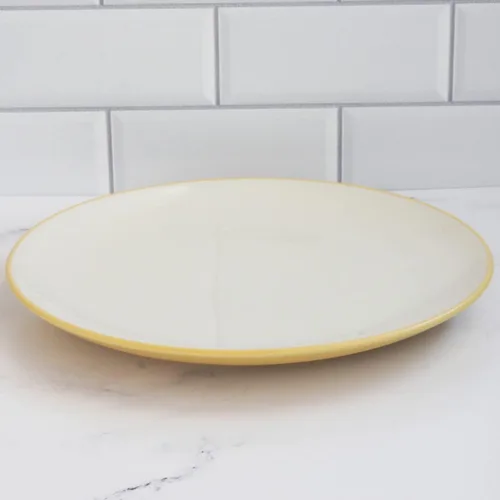 Vista 3 de Noritake Colorwave Mostaza Juego de 4 platos llanos Coupé, 10-1/2