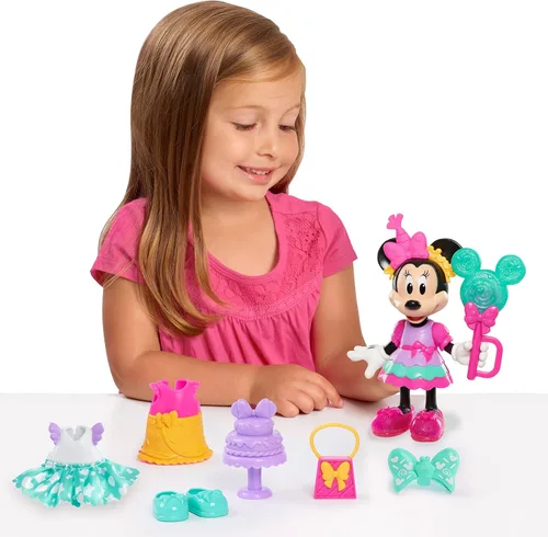 Vista 4 de Juego Sweet Party de la muñeca Minnie Mouse Fabulous Fashion Doll de Just Play