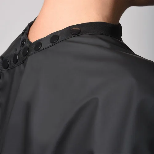 Vista 2 de FRAMAR Capa de salón con cobertura de color – Capa para cabello con cierre de presión y pecho goma, para teñido del cabello, suministros