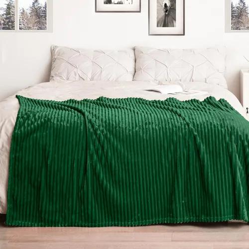 Vista 68 de Vessia - Manta de forro polar de franela (50x70 pulgadas), manta 3D de jacquard negra, esponjosa y cálida para sofá, sillón, cama, silla, 300GSM
