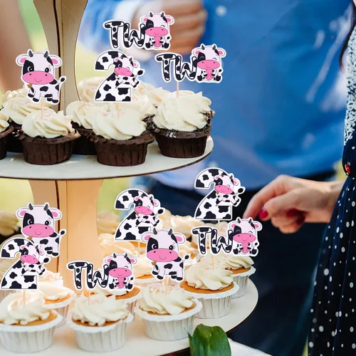Vista 7 de Rsstarxi Paquete de 36 adornos para cupcakes con diseño de vaca, dos decoraciones para cupcakes de animales de granja con zoom de 2º cumpleaños