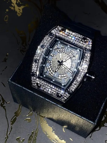 Vista 4 de Reloj de pulsera cuadrado de moda para hombre, con esfera rectangular numérica plateada, banda negra, de lujo, circonita cúbica, con diamantes