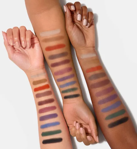 Vista 3 de e.l.f. Mad For Matte Paleta de sombras de ojos, 10 tonos, Jewel Pop, 0.49 onzas