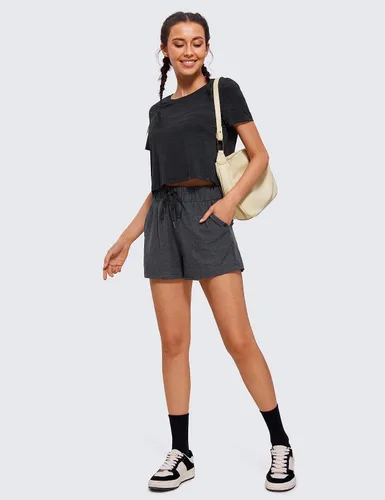 Vista 3 de CRZ YOGA Pantalones cortos suaves para mujer, cintura alta de 3 pulgadas, para uso casual, descanso, entrenamiento, cómodo verano con bolsillos
