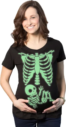 Vista 19 de Playera de disfraz para Halloween, diseño chistoso de esqueleto de bebé, para embarazadas, para madres. Bebé (varón)