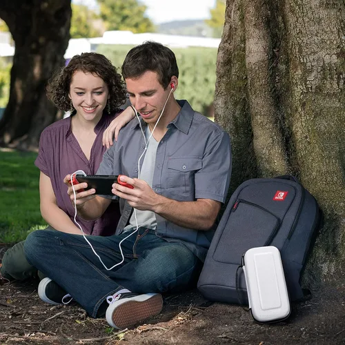 Vista 7 de Benazcap Funda de transporte compatible con consola Nintendo SwitchSwitch OLED, con compartimento de almacenamiento de 10 juegos, funda protectora