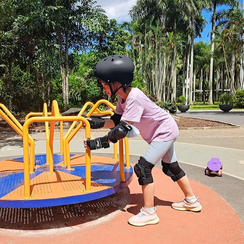 Vista 3 de JBM - Juego de equipo de protección para patinaje para niños y adultos, desde principiantes hasta avanzados, casco para monopatín, rodilleras