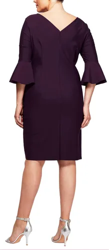 Vista 2 de Alex Evenings Vestido corto adelgazante con mangas acampanadas para mujer pequeño y regular