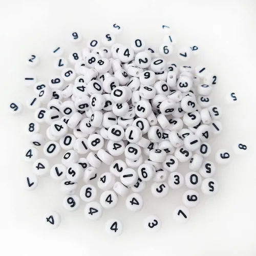 Vista 2 de Más de 200 piezas de cuentas redondas de acrílico blancas con números de 4x7mm (0.157 x 0.276 pulgadas), 0-9, cuentas de plástico de formas mixtas
