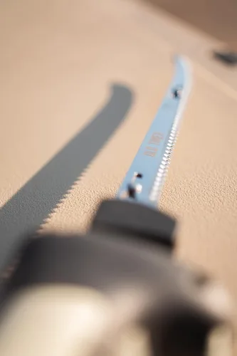 Vista 6 de Old Timer Electric Fillet Knife with Rechargeable Battery, 8" Blade, High Carbon Stainless Steel, For Fishing, Filleting, and Outdoors