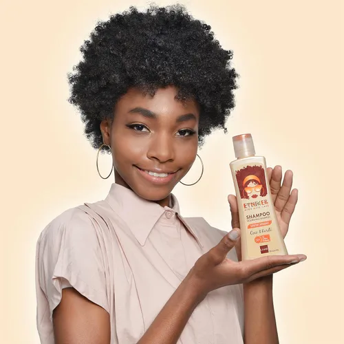 Vista 9 de ETNIKER - Set de champú nutritivo y crema para peinar Cabello afro texturizado, rizado y ondulado Limpia, hidrata, nutre y define Coco