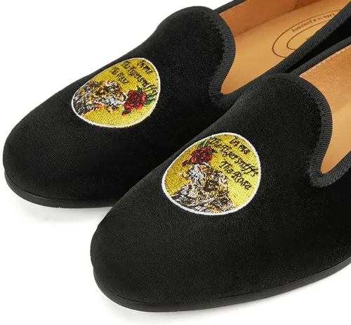 Vista 5 de Journey West Mocasines de terciopelo para hombre, mocasines bordados, mocasines de esmoquin, zapatos de vestir para fumar para hombre, Tigre y rosa