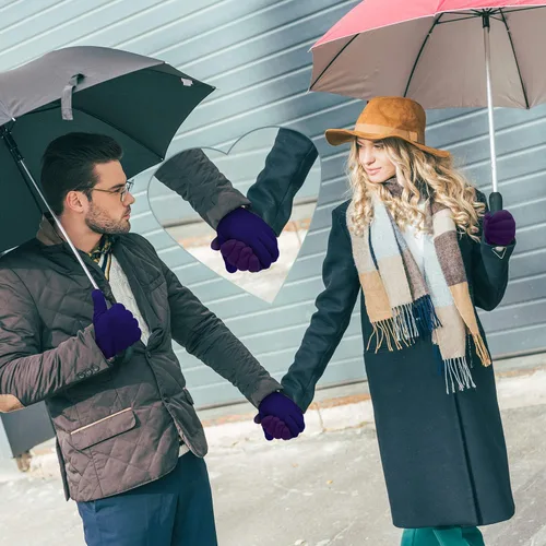 Vista 6 de SATINIOR 4 pares de guantes suaves de invierno para esquí, guantes térmicos de forro polar para hombres y mujeres, regalos del día de San Valentín