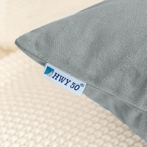 Vista 3 de HWY 50 fundas de almohada decorativas de terciopelo sólido para sofá, sala de estar., Terciopelo, gris, 20x20 pulgadas