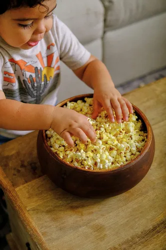 Vista 5 de Amish Country Popcorn Paquete de 6 paquetes de polvo de palomitas de maíz, anticuado, sin OMG