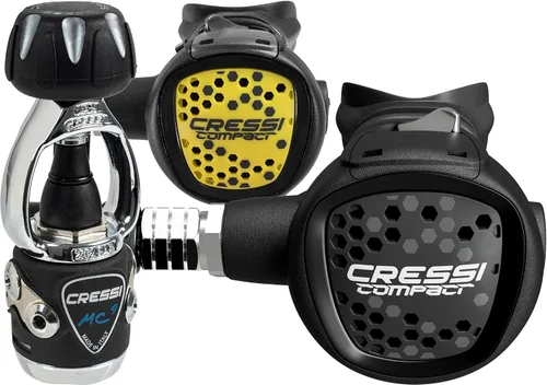 Vista 8 de Cressi Travelight - Paquete de buceo de 15 libras para computadora de buceo, bolsa regular de buceo GupG y antorcha de buceo Kraken
