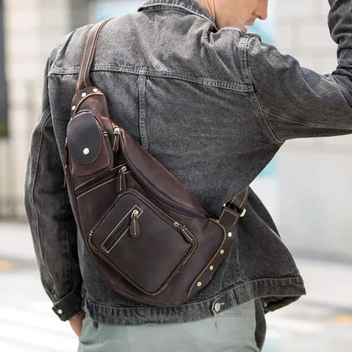 Vista 2 de Polare - Mochila táctica de cuero de grano completo para acampar al aire libre