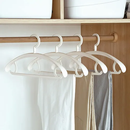 Vista 5 de Perchas antideslizantes para niños, perchas de ropa de bebé, estante de plástico para niños, perchas duraderas para ahorrar espacio, paquete de 20