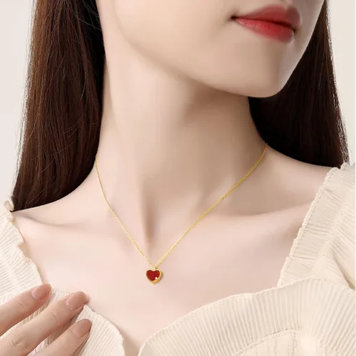Vista 2 de THOKUNA Collar de corazón rojo con diamantes de imitación y diamantes de imitación con dije de corazón de oro, collar de cadena de corazón pequeño