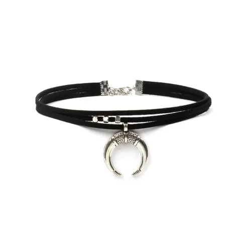 Vista 8 de FMR Gargantilla de luna creciente para mujer, collar de luna, collar de terciopelo negro, collar vintage de múltiples capas, collar con colgante