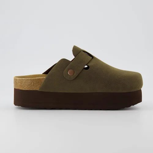 Vista 4 de CUSHIONAIRE Women's Loom Cork Footbed Platform Clog with +Comfort, Wide Widths Available