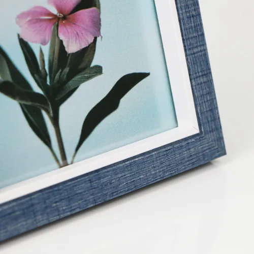 Vista 6 de Trifold Picture Frame 5x7 Blue Photo Collage Frame Hinged Triple Foldable Frame Blue for Tabletop Desk Display Gift for Mother, Friend