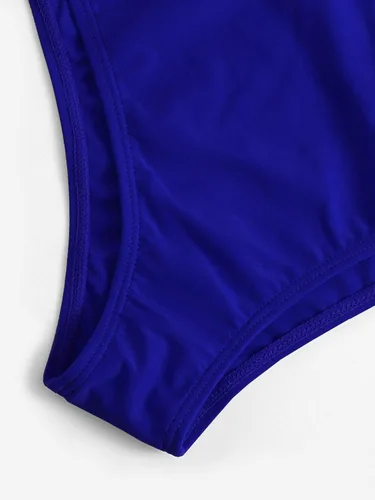 Vista 3 de SweatyRocks - Bikinis con cuello redondo y talle alto para mujer, de colores lisos