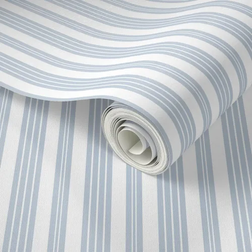 Vista 2 de Spoonflower Pale Stripe - Papel tapiz extraíble para cuarto de bebé Rollo de 24 x 144 pulgadas Rayas a rayas francesas azul y blanco
