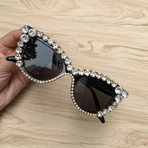 Vista 4 de Gafas de sol retro vintage de ojo de gato con diamantes de imitación para mujer