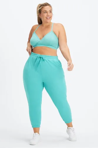 Vista 4 de Fabletics Pantalón deportivo Eco Go-to Classic para mujer, yoga, descanso, atletismo, entrenamiento, forro polar estructurado reciclado