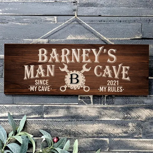 Vista 5 de Letrero de pared de madera personalizado con diseño de cueva de hombre, 4 tamaños, 9 colores y 9 opciones de fuente, regalo personalizado para papá
