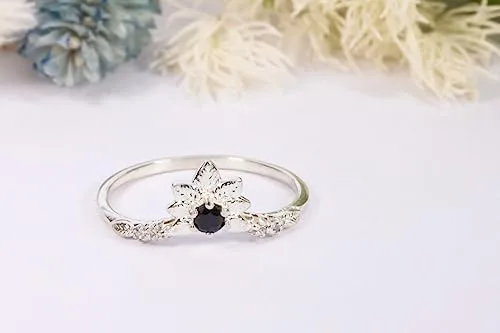 Vista 5 de Unique womens Black stone engagement ring in 925 silver, nature promise ring, women proposal ring, black stone ring, elegant ring for her