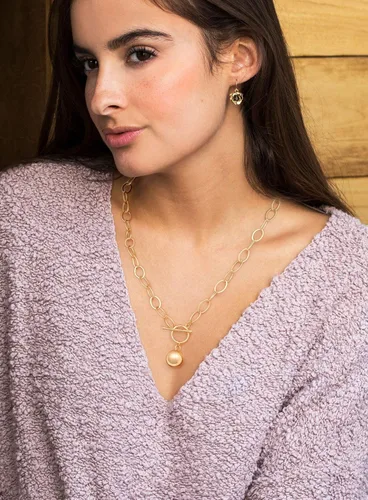 Vista 4 de Aobei Pearl Collar chapado en oro de 18 quilates con dije de cruz de corazón, corazón, estrella, león, mal de ojo, amor, medallón, clip de papel