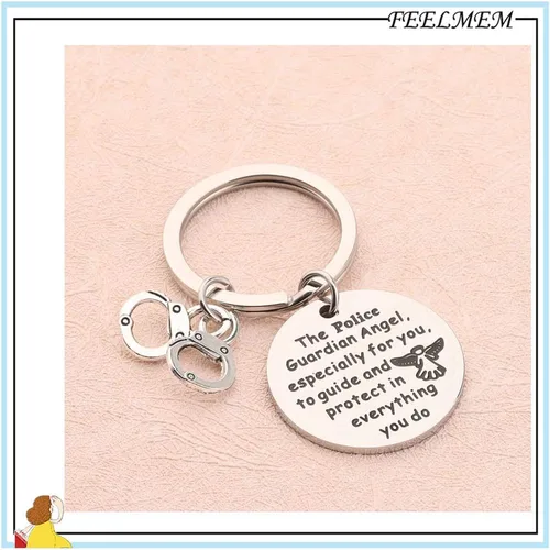 Vista 7 de FEELMEM Llavero de oración de policía, regalo de oficial de policía, ángel de la guarda proteger, llavero militar, regalo para marido de parte
